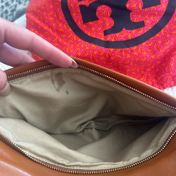 TORY BURCH FLAP CLUTCH/SHOULDER BAG - Picture 11 of 12